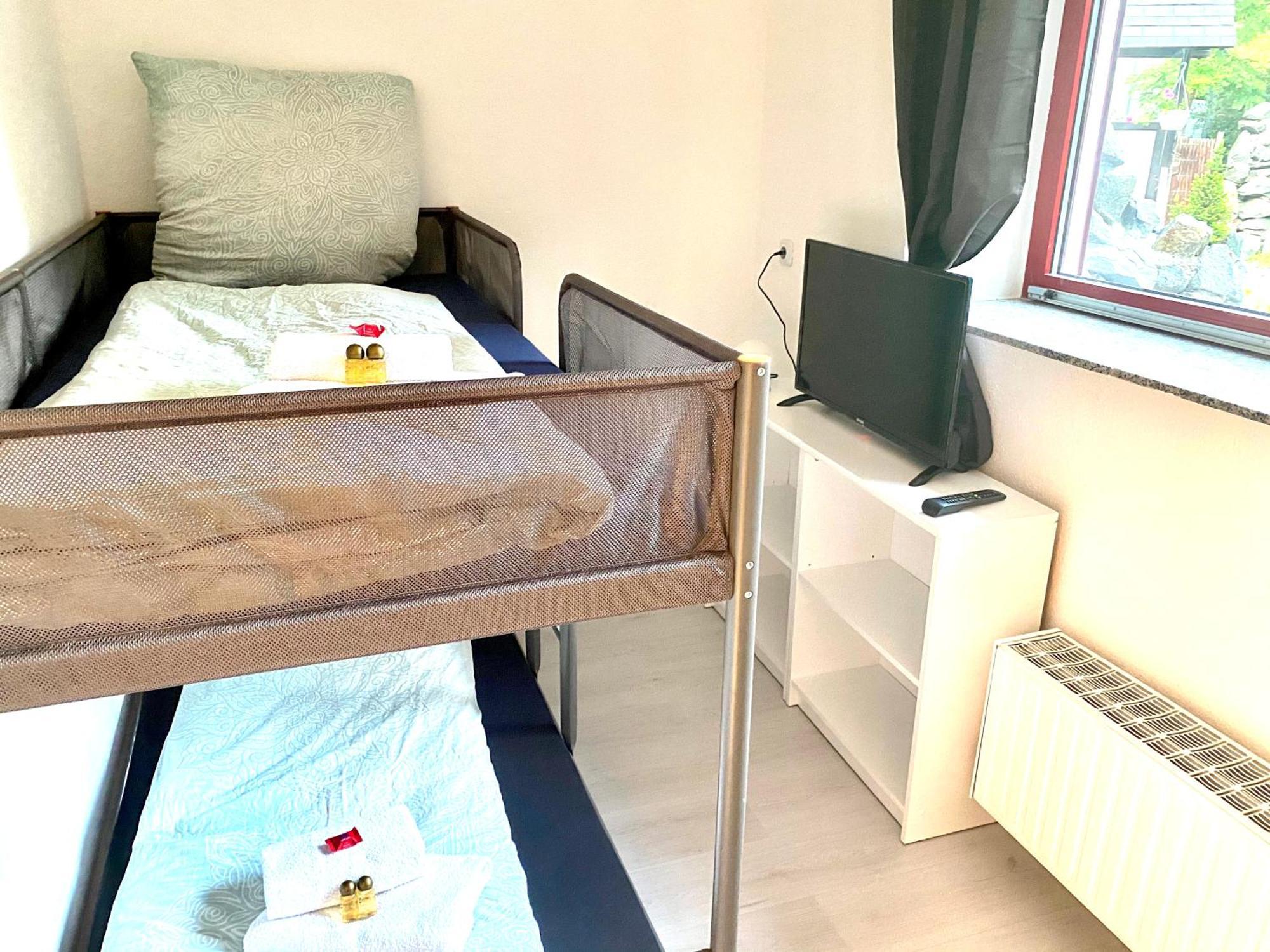 Monteurwohnung Am Flughafen Schkeuditz Εξωτερικό φωτογραφία
